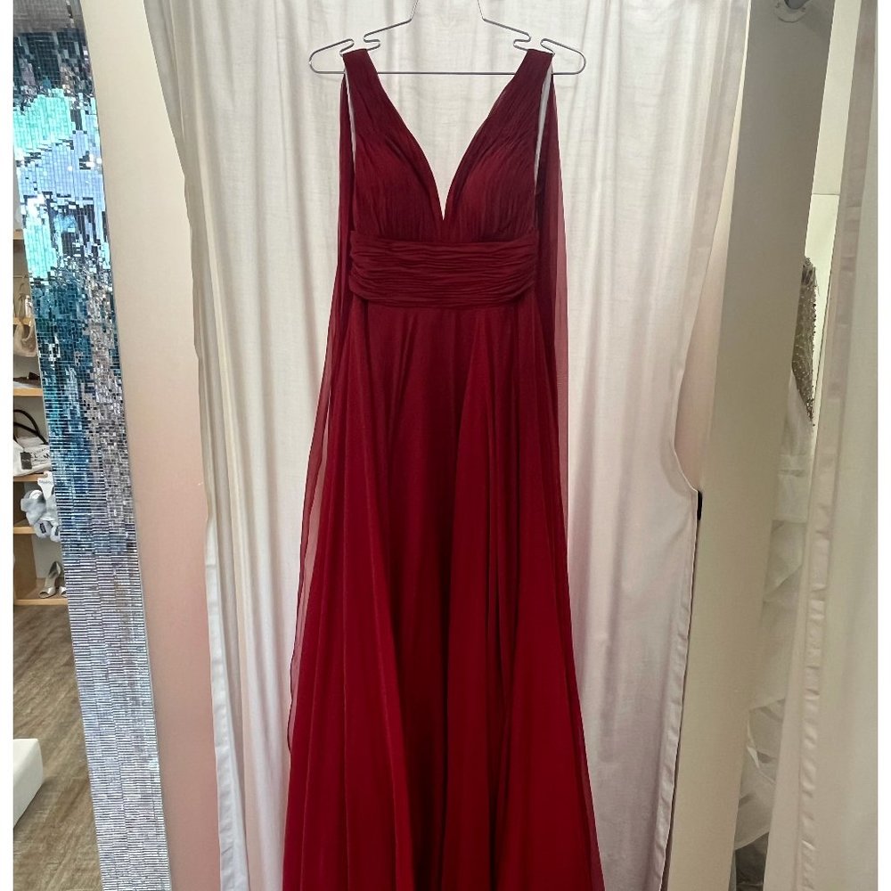 JOVANI 45726 BURGUNDY 2
